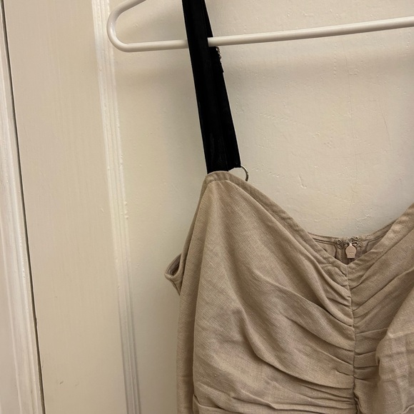 ATSU SIZE 8 BEIGE RUCHED TORSO STRAPPY LINEN MIDI DRESS. Worn once. - Picture 8 of 12